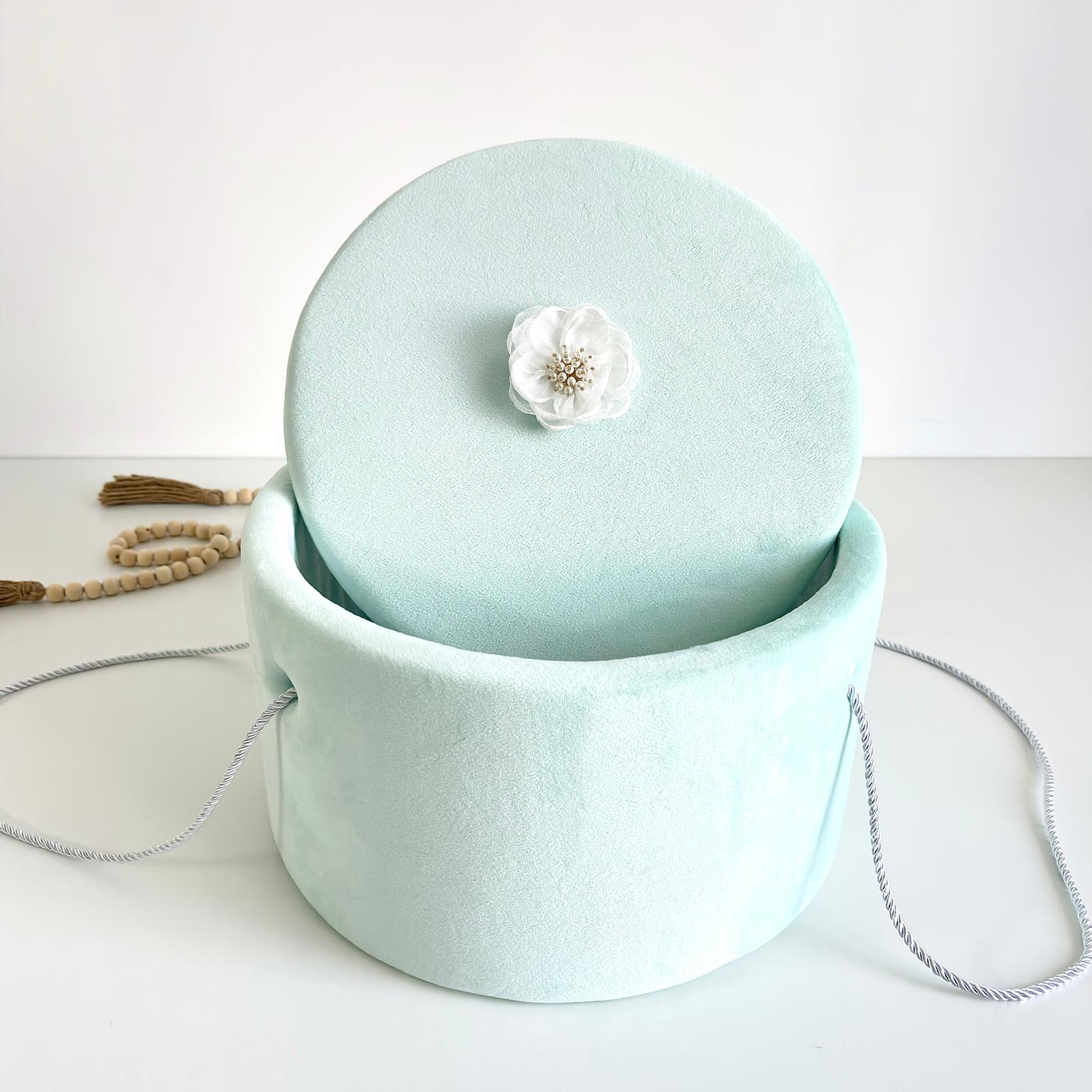 Cufăr pentru Trusoul de Botez Buretat cu Catifea Vernil deschis