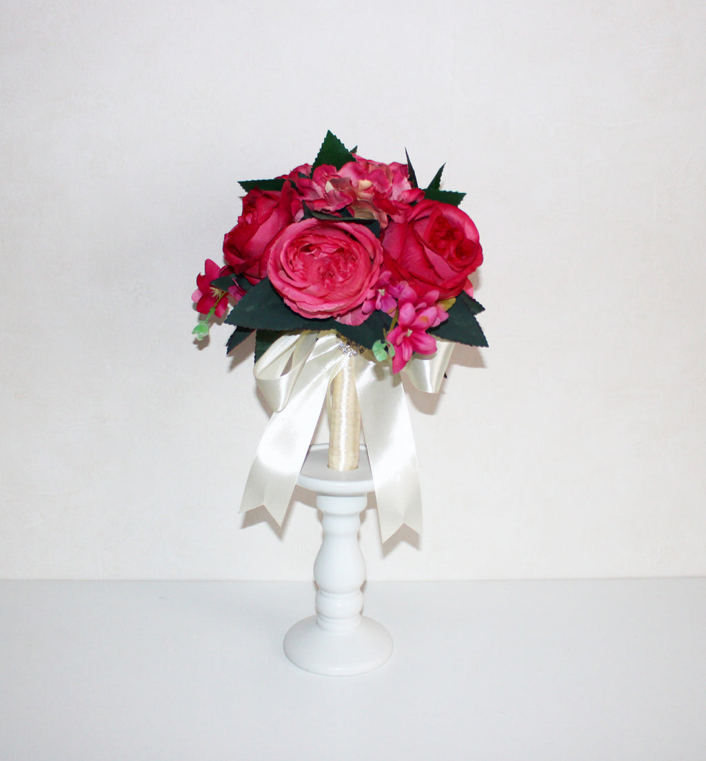 Bouquet of flowers for the Bride - Model 049