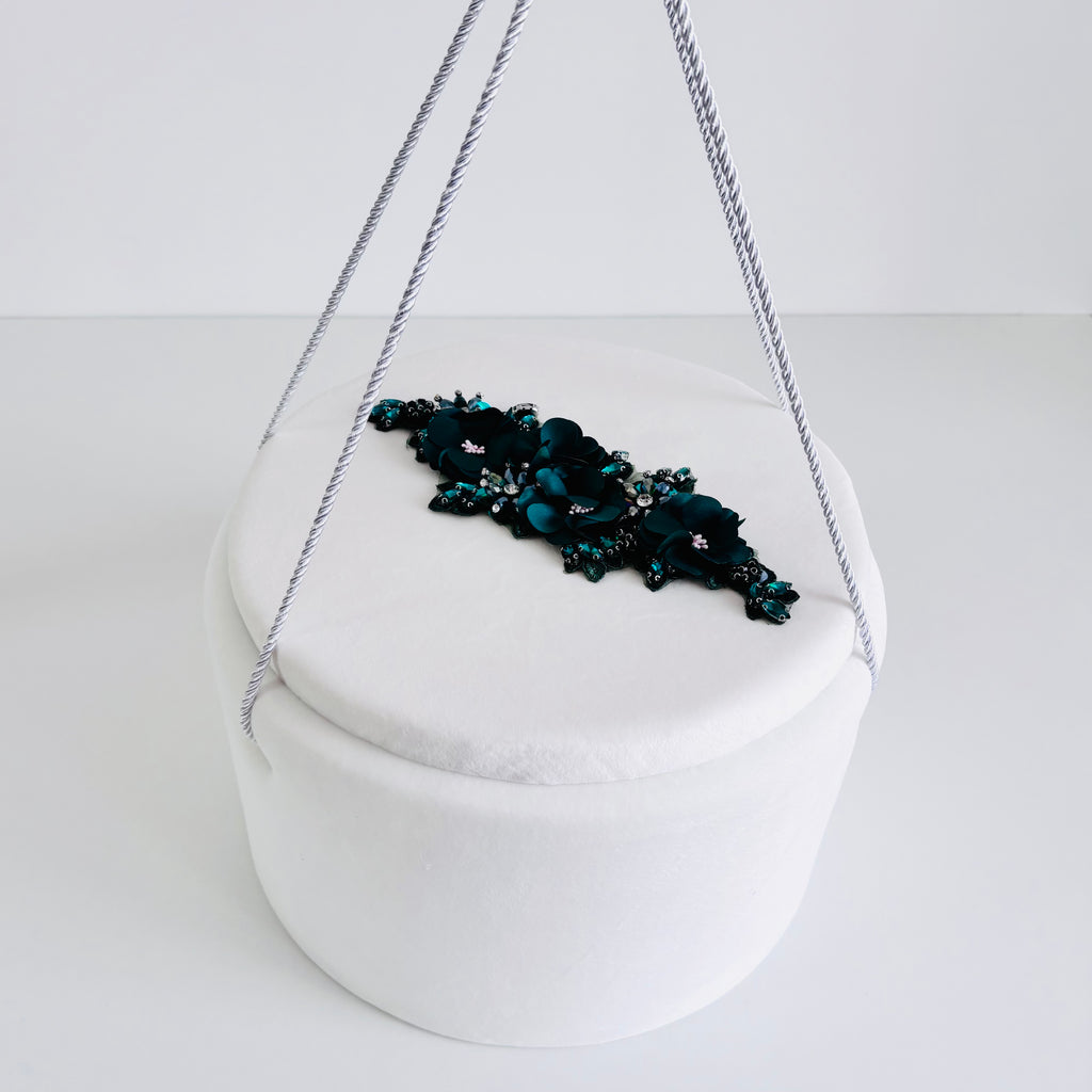 CUTIE PENTRU TRUSOU - MODEL CB021