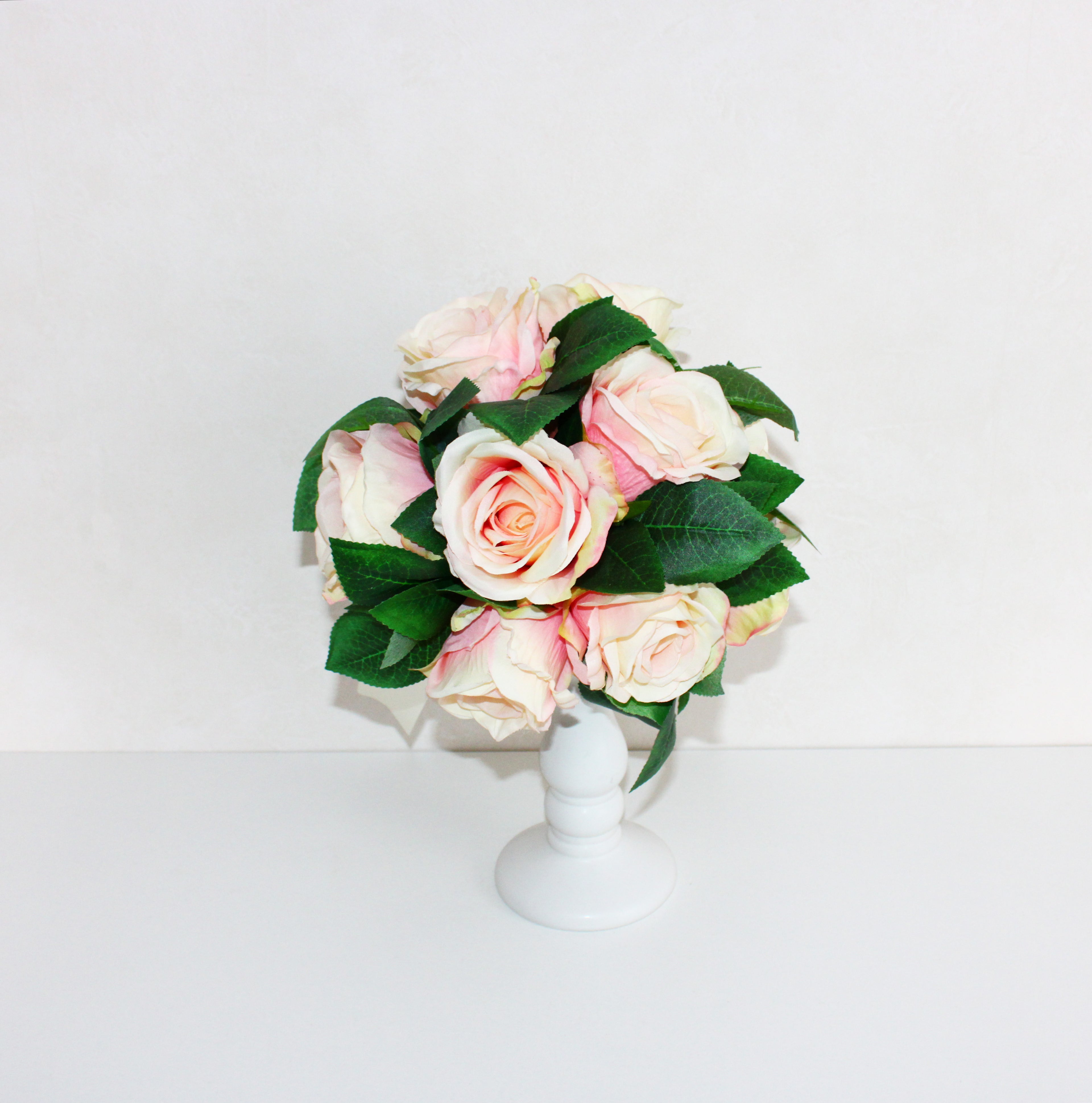 Bouquet of flowers for the Bride - Model 048