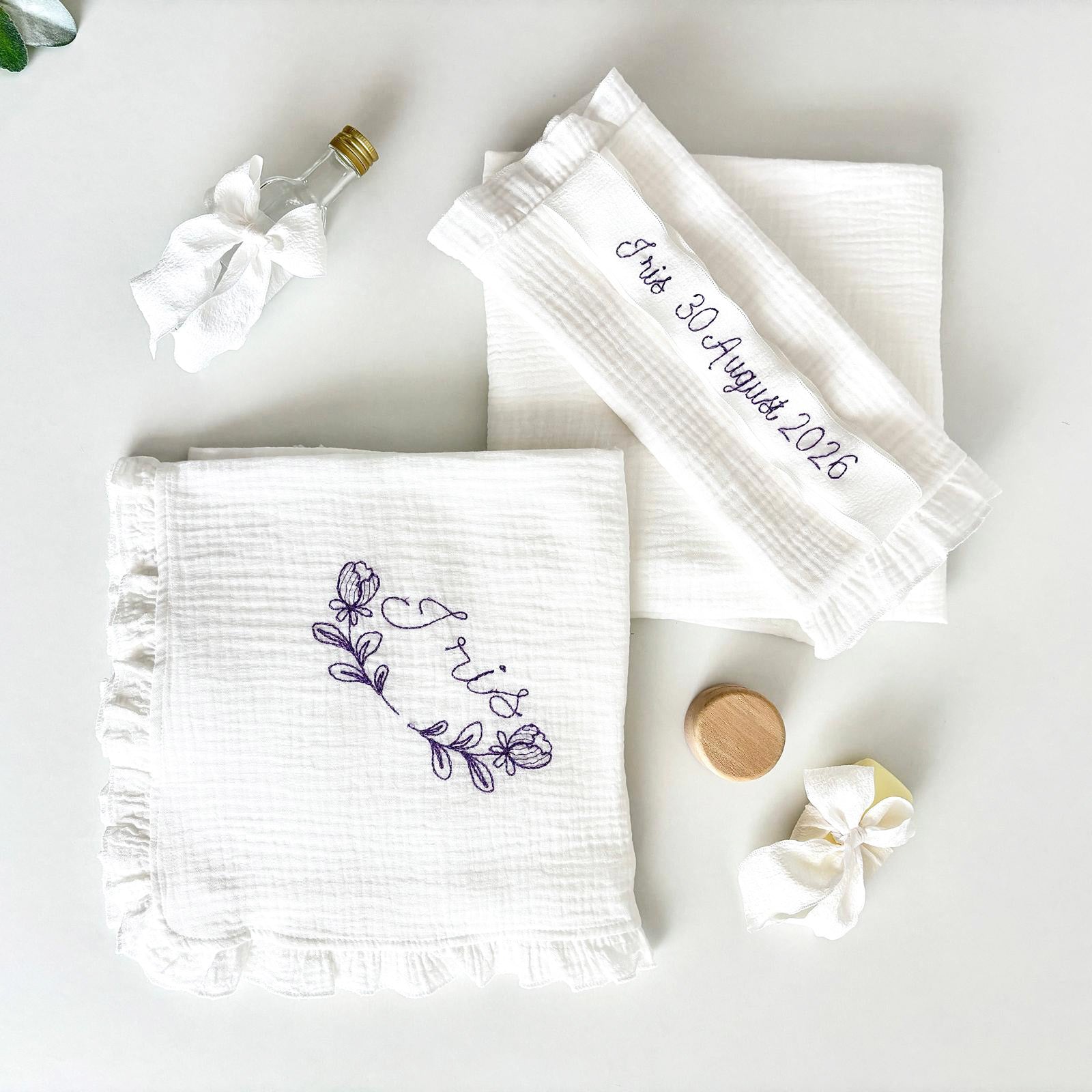 Set Trusou personalizat pentru Botez -Iris