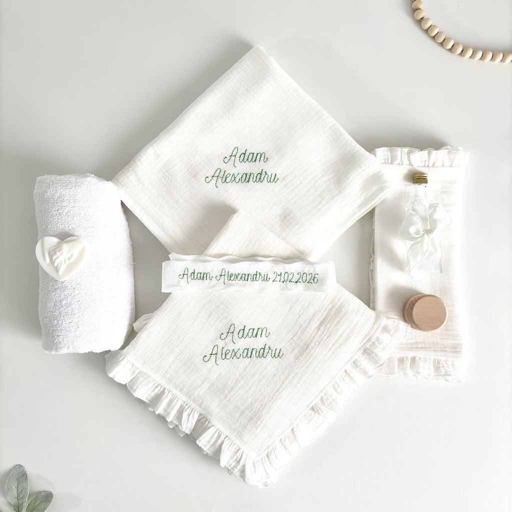 Trusou din Muselina Pentru Botez Personalizat TB026