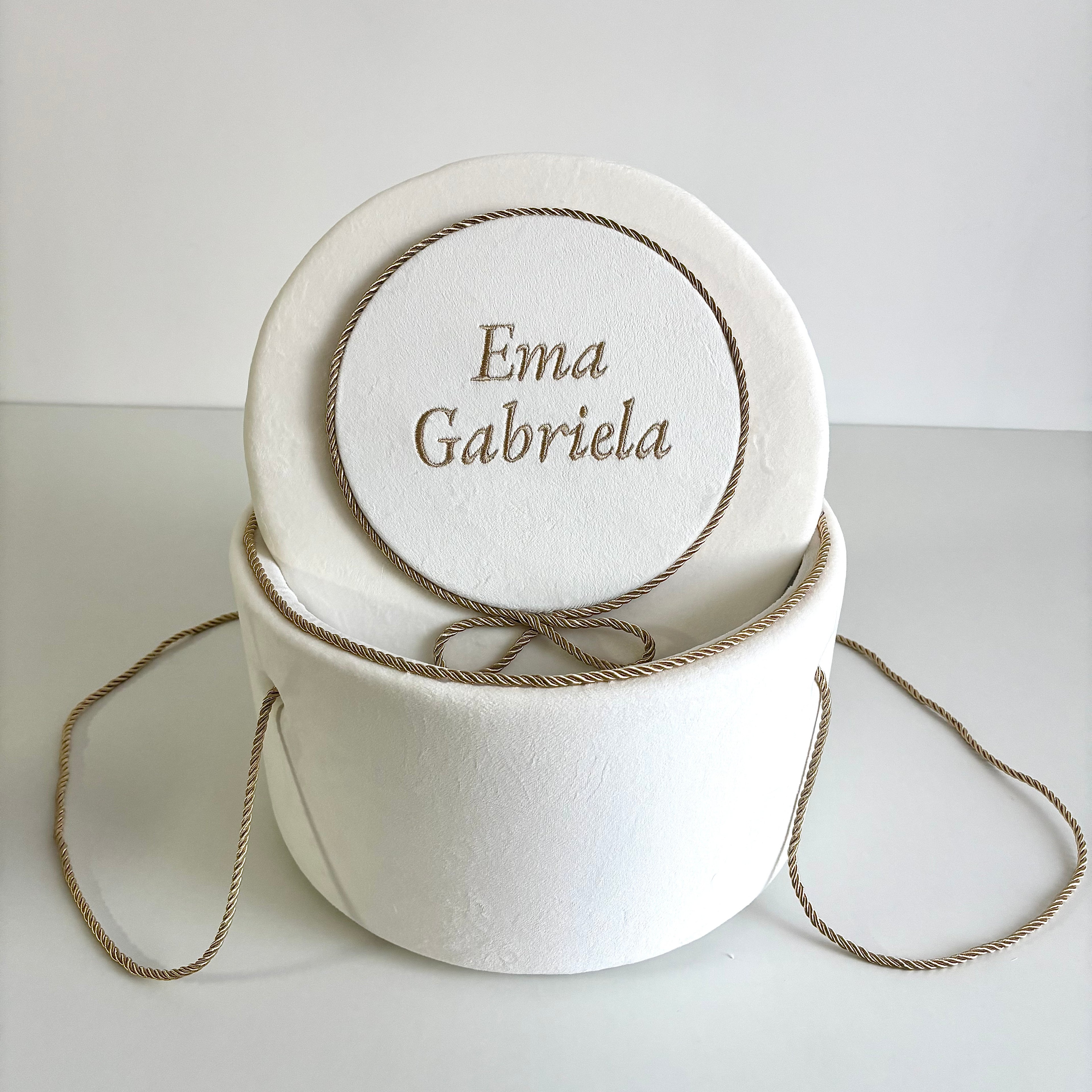 Set Trusou Personalizat pentru Botez – Model B022