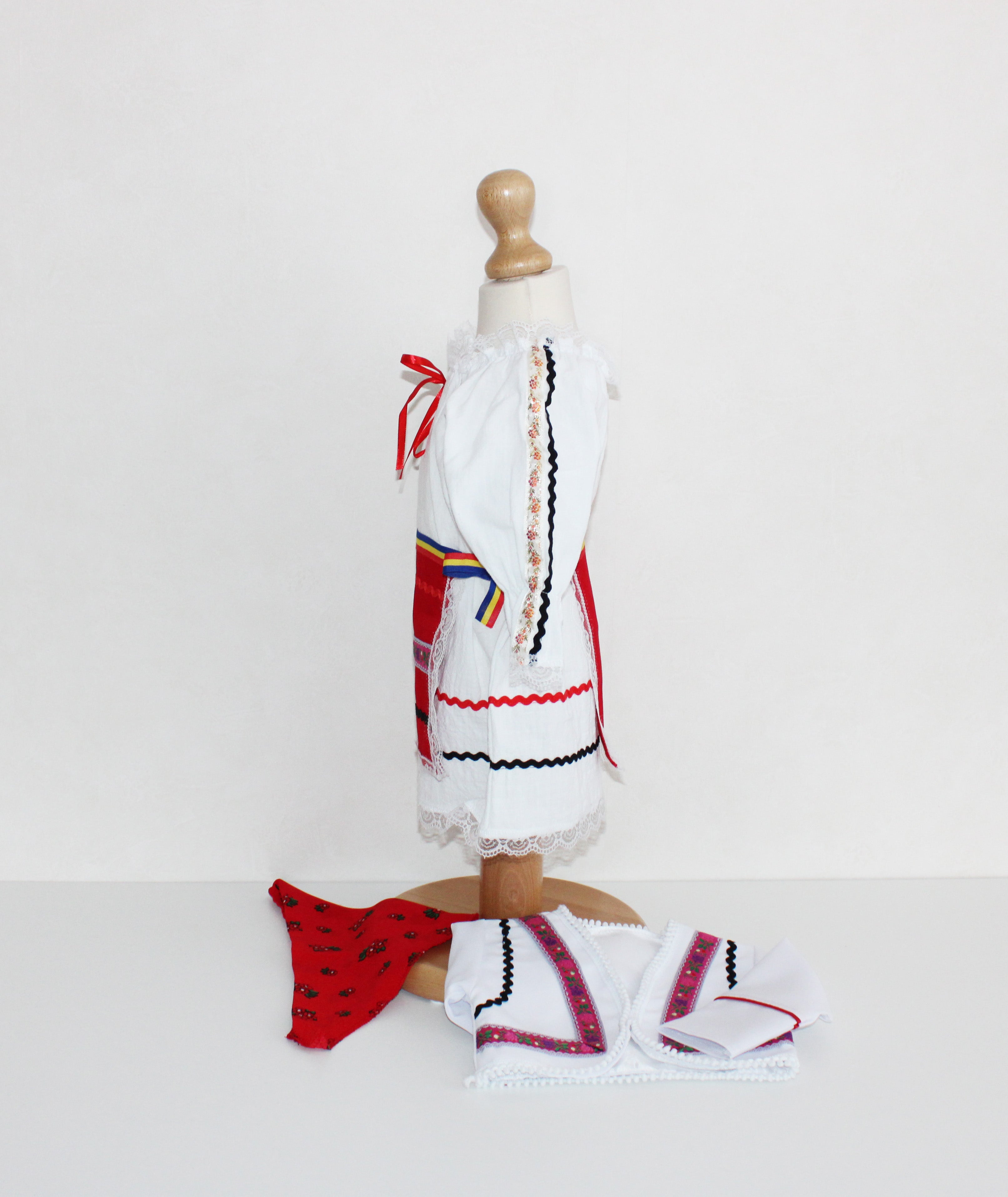 Traditional set 0025