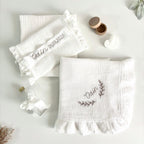 Trusou din Muselina Pentru Botez Personalizat TB027