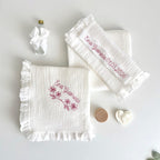 Trusou din Muselina Pentru Botez Personalizat TB033