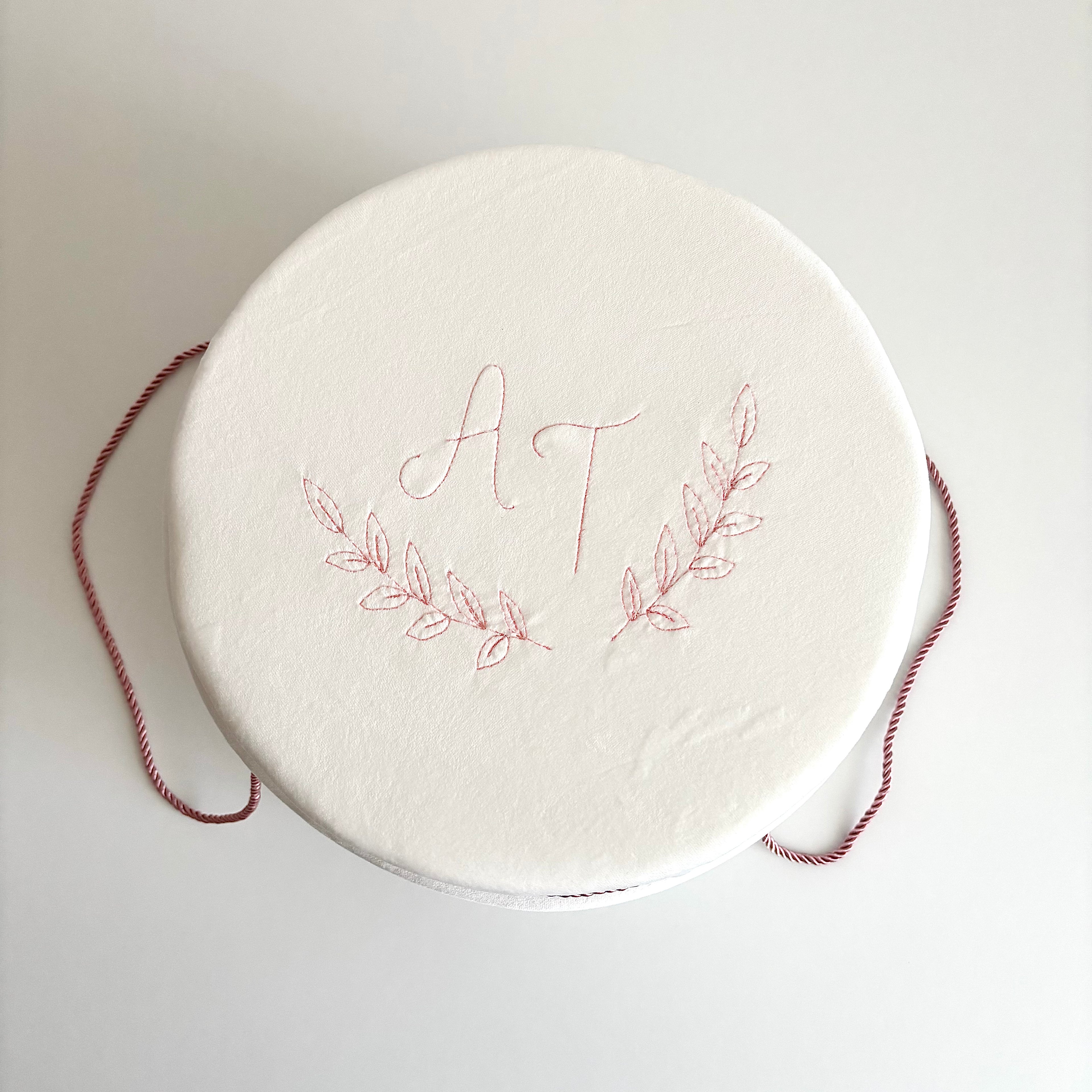 Cutie Personalizată Pentru Trusoul de Botez Model B009