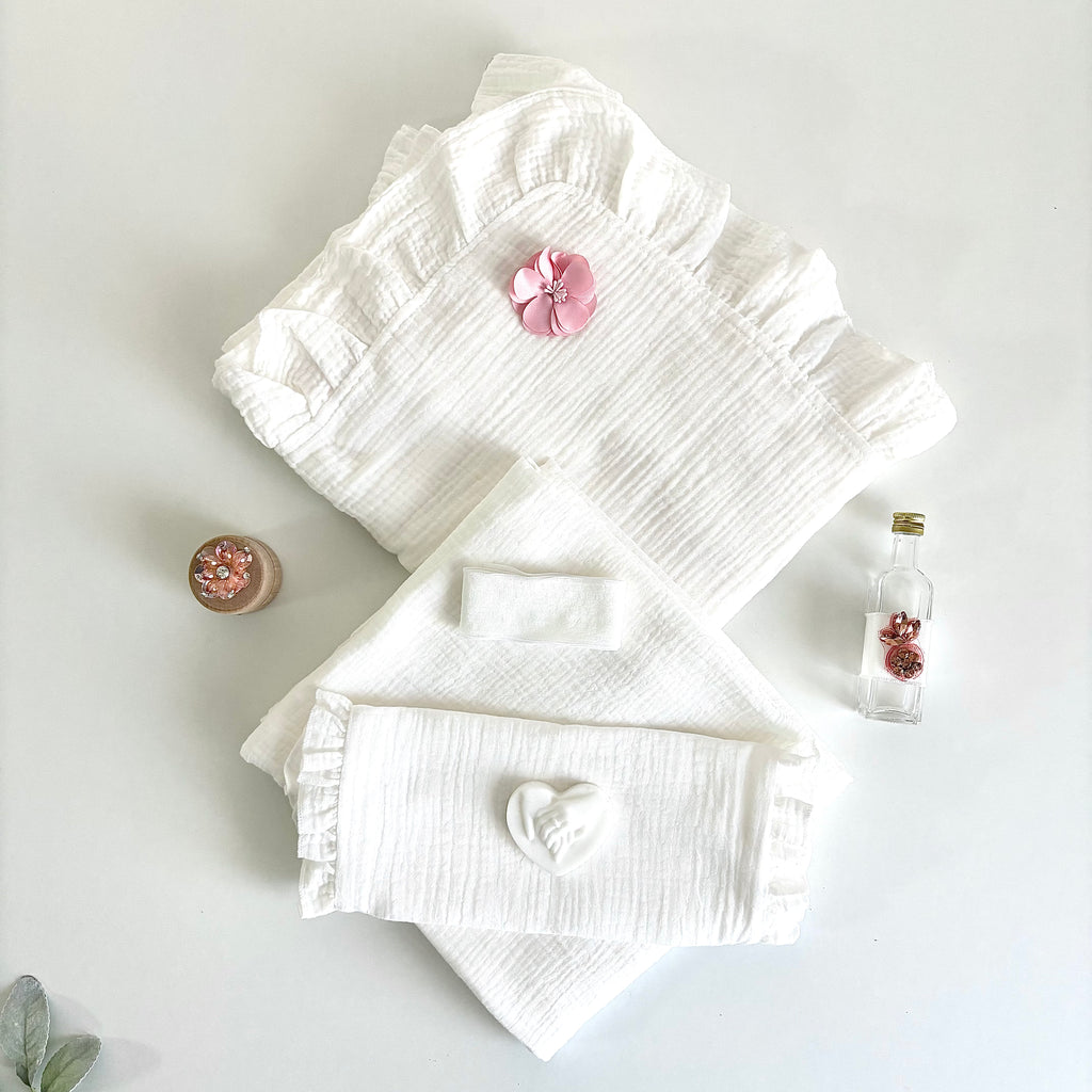 Trusou din muselina pentru Botez -Model 1018