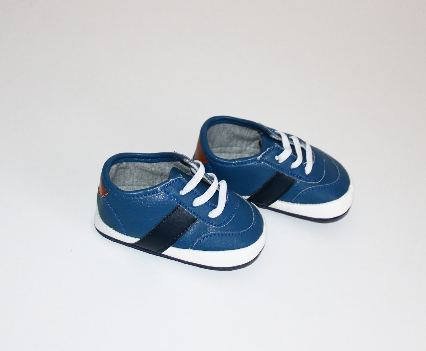 Baby shoes - Model 023