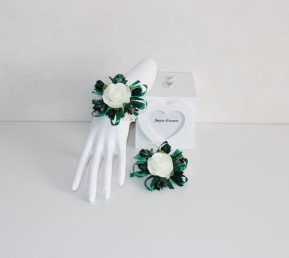 Wedding flowers - Corsage bracelet B023