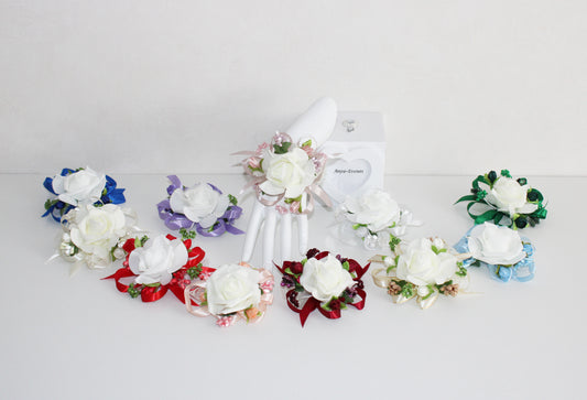 Flowers for the wedding - Corsage bracelet B025