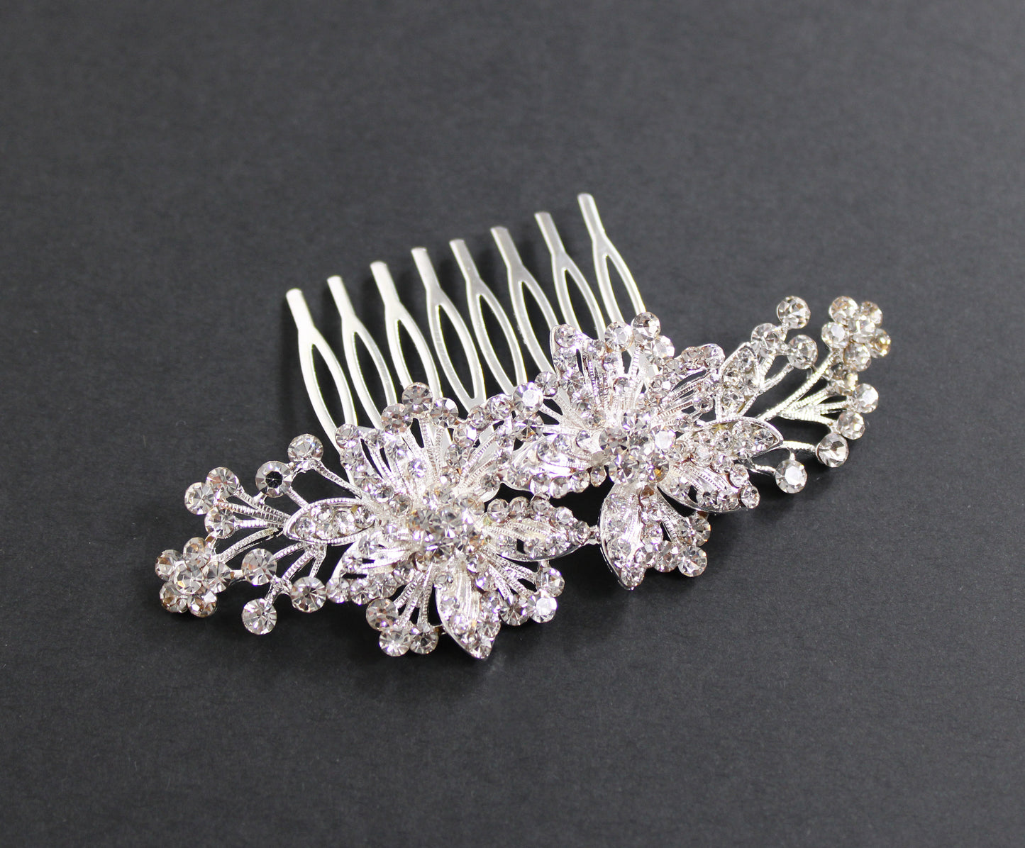 Hair comb for the bride