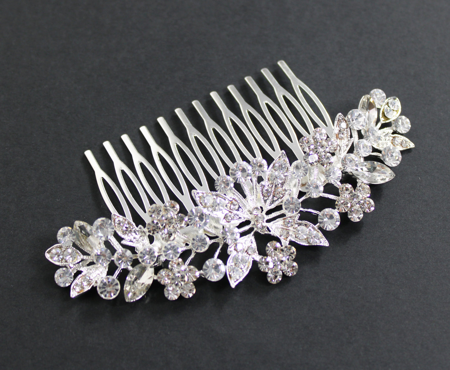 Hair comb for the bride