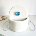 Cufăr pentru Trusoul de Botez Buretat cu Catifea Ivory cu floare Albastră