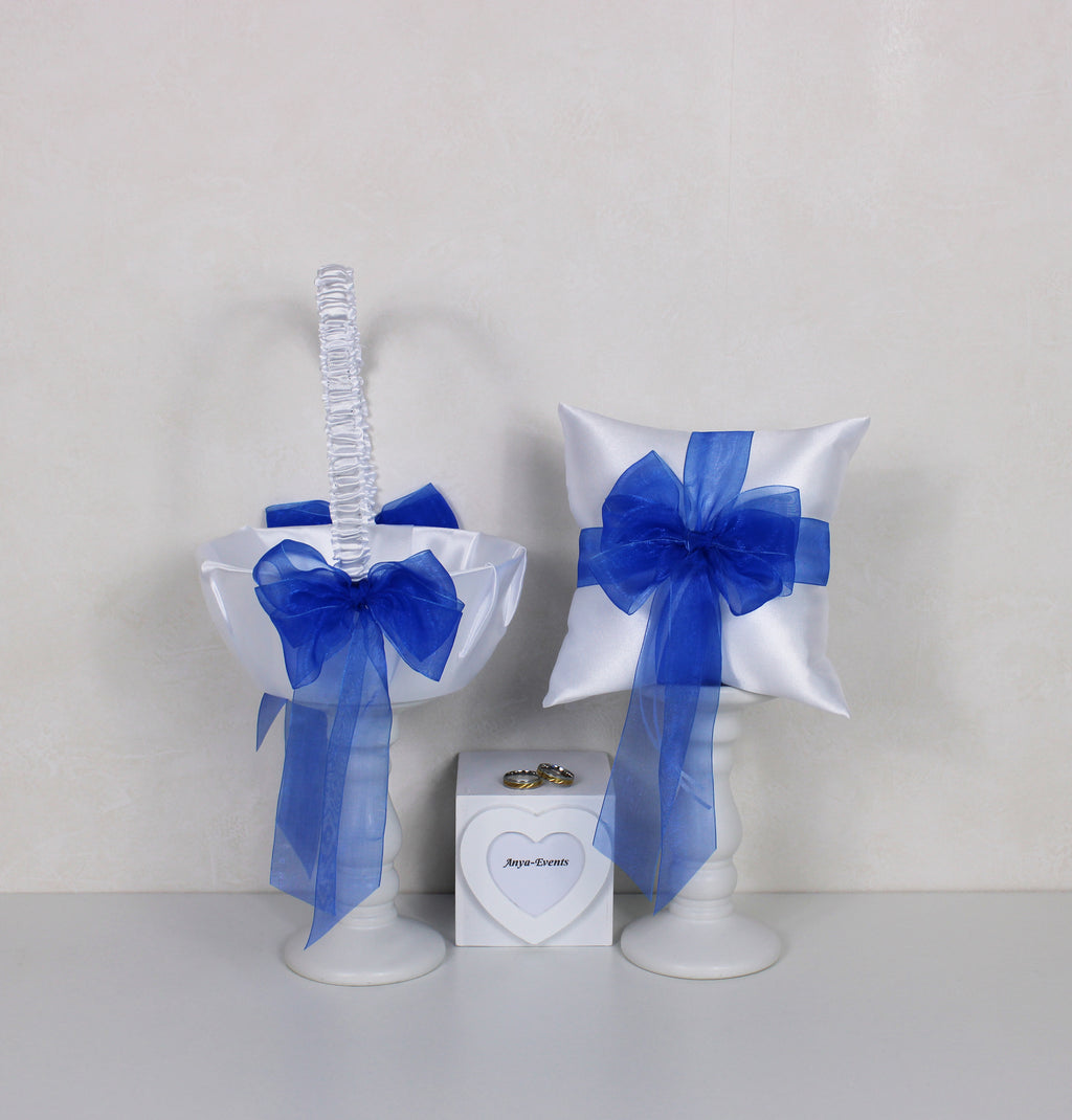 Basket and pillow set 04