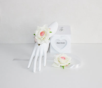 Wedding flowers - Corsage bracelet B028