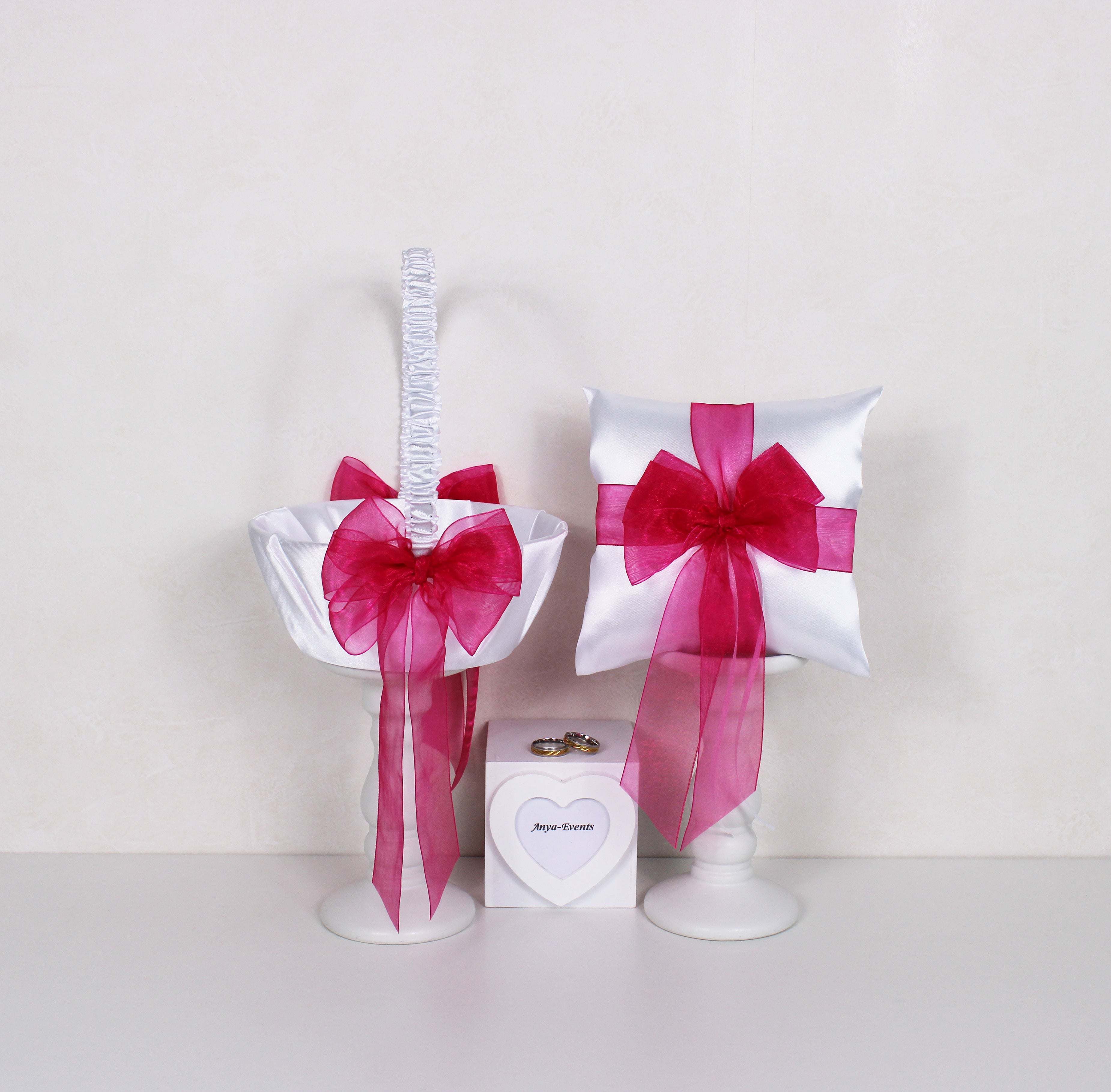 Basket and pillow set 04