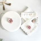 Trusou din Muselina Pentru Botez + Cutie Pentru Trusou cu floare  Roz