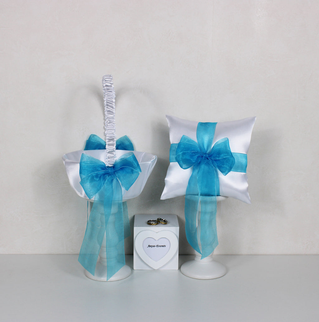 Basket and pillow set 04